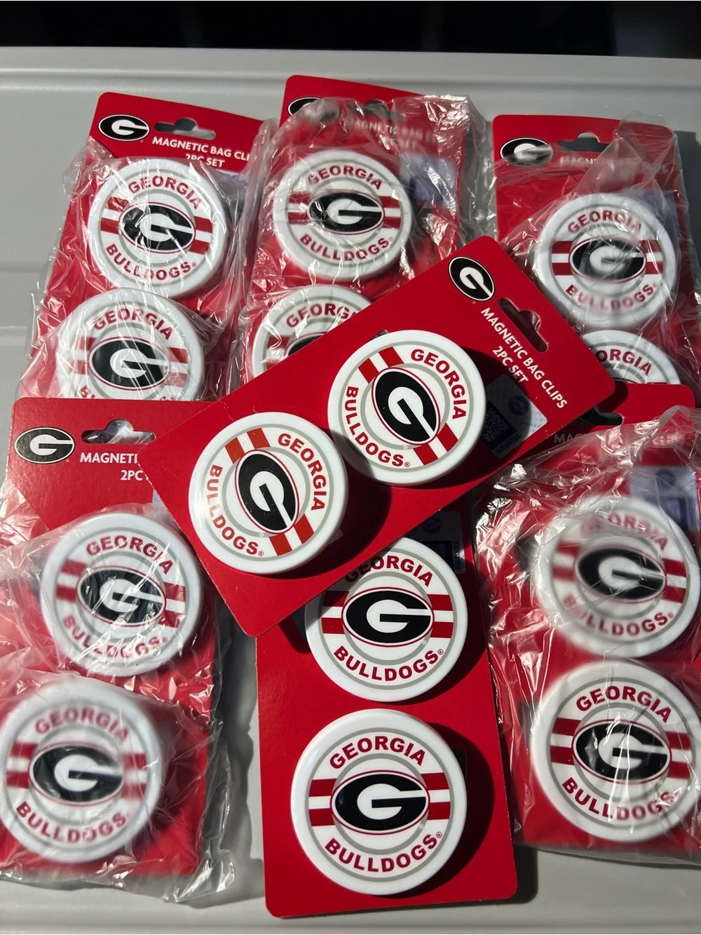 Magnetic Bag Clips - White/Red Team Logo 7 (2-Packs)